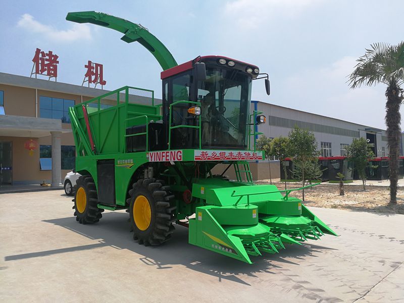 玉米收割機：規(guī)范操作，保障糧食安全